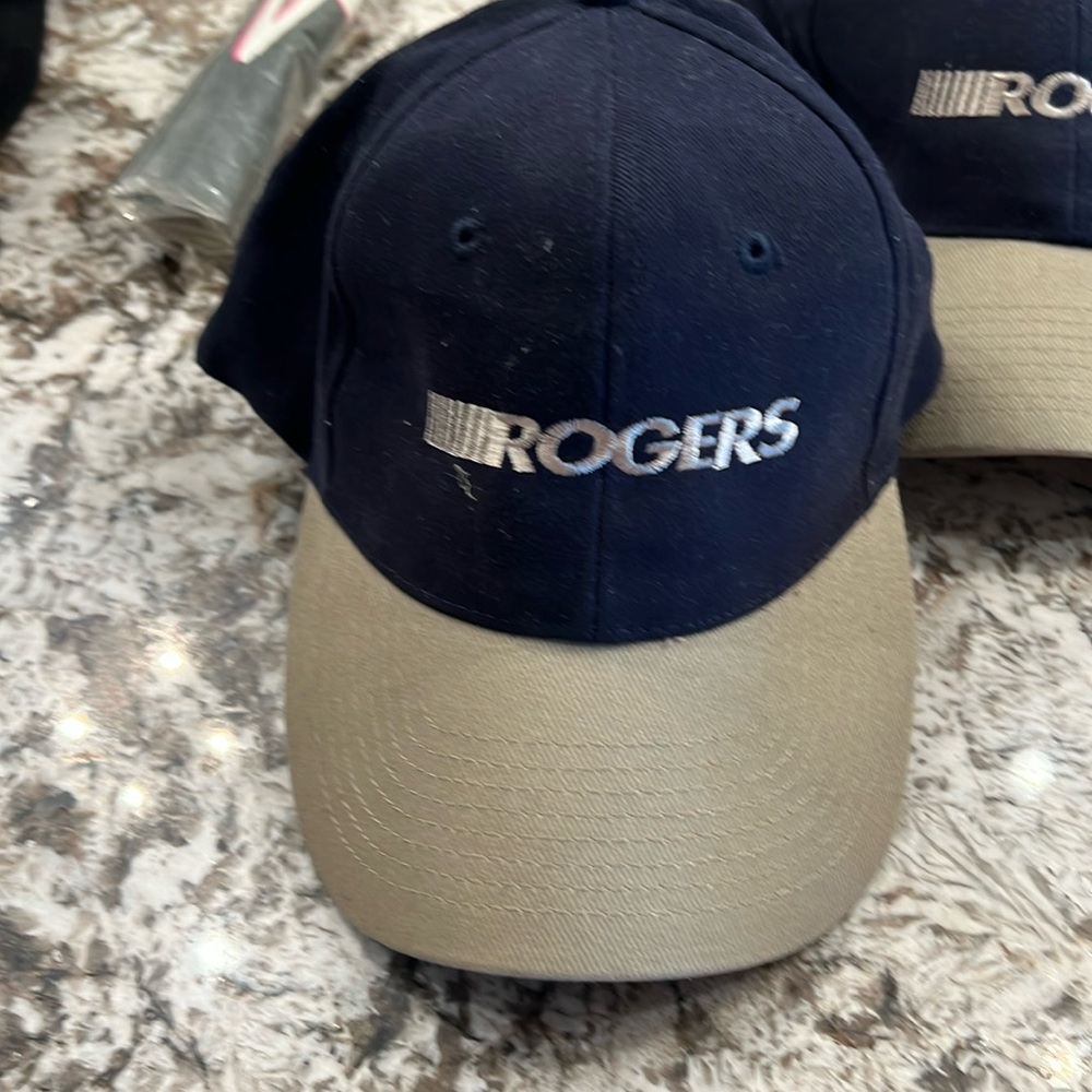 Vintage Rogers Automotive two tone four Seasons one size fits all brand new